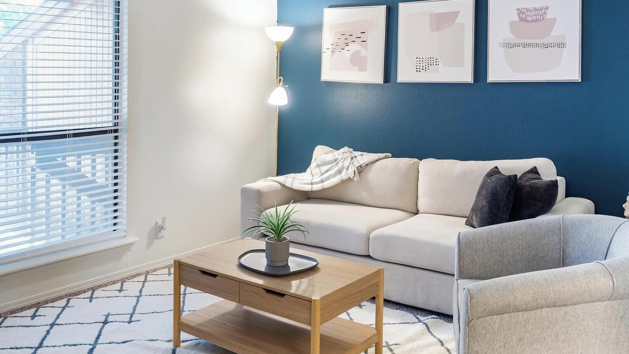 Photo of Livingroom in South Tulsa
