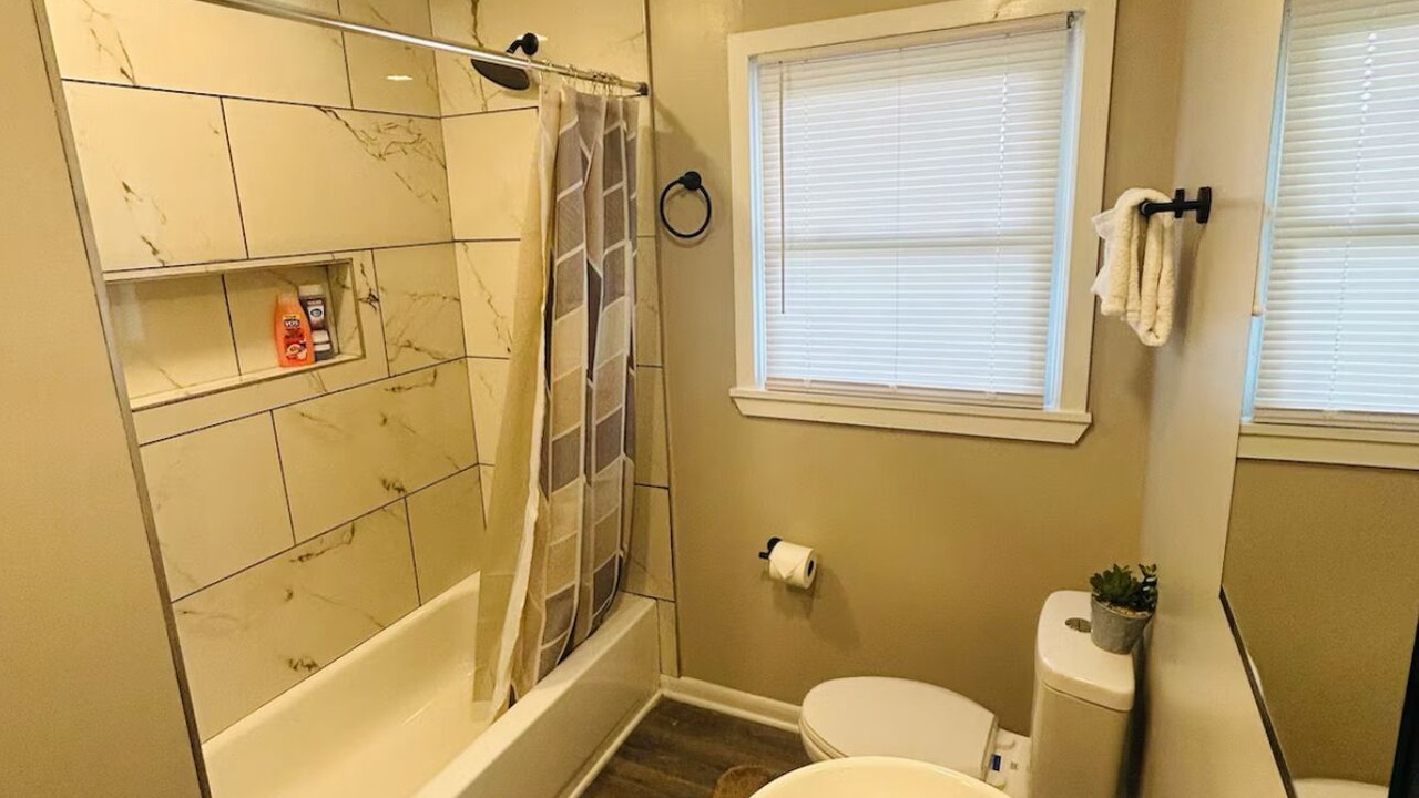 Photo of Bathroom in Elroy