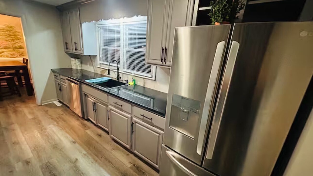 Photo of Kitchen in Elroy