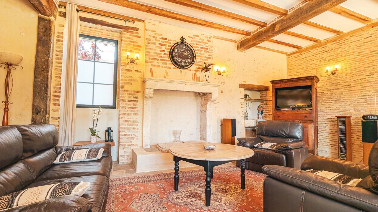 Photo of Livingroom in Pouligny-Saint-Pierre