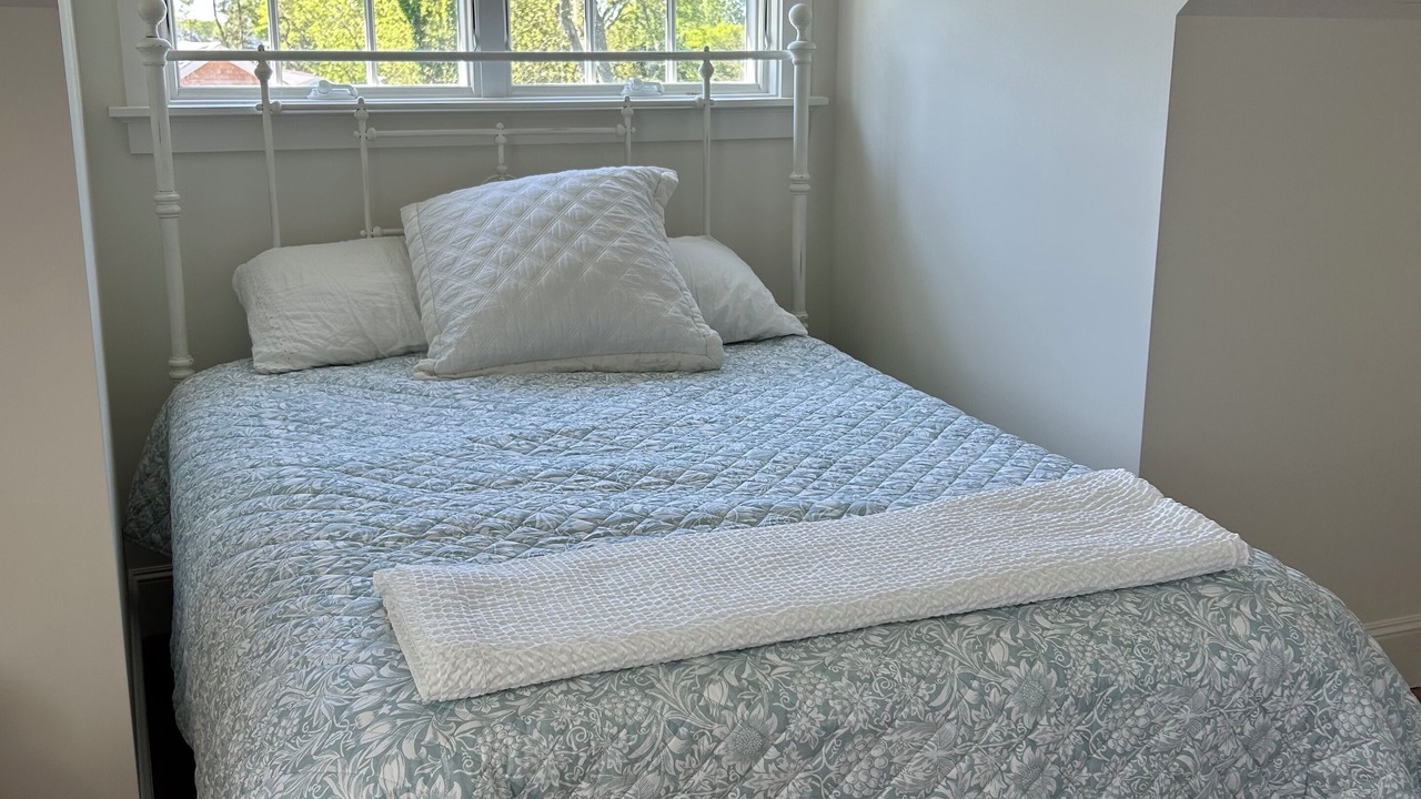 Photo of Bedroom in Old Greenwich