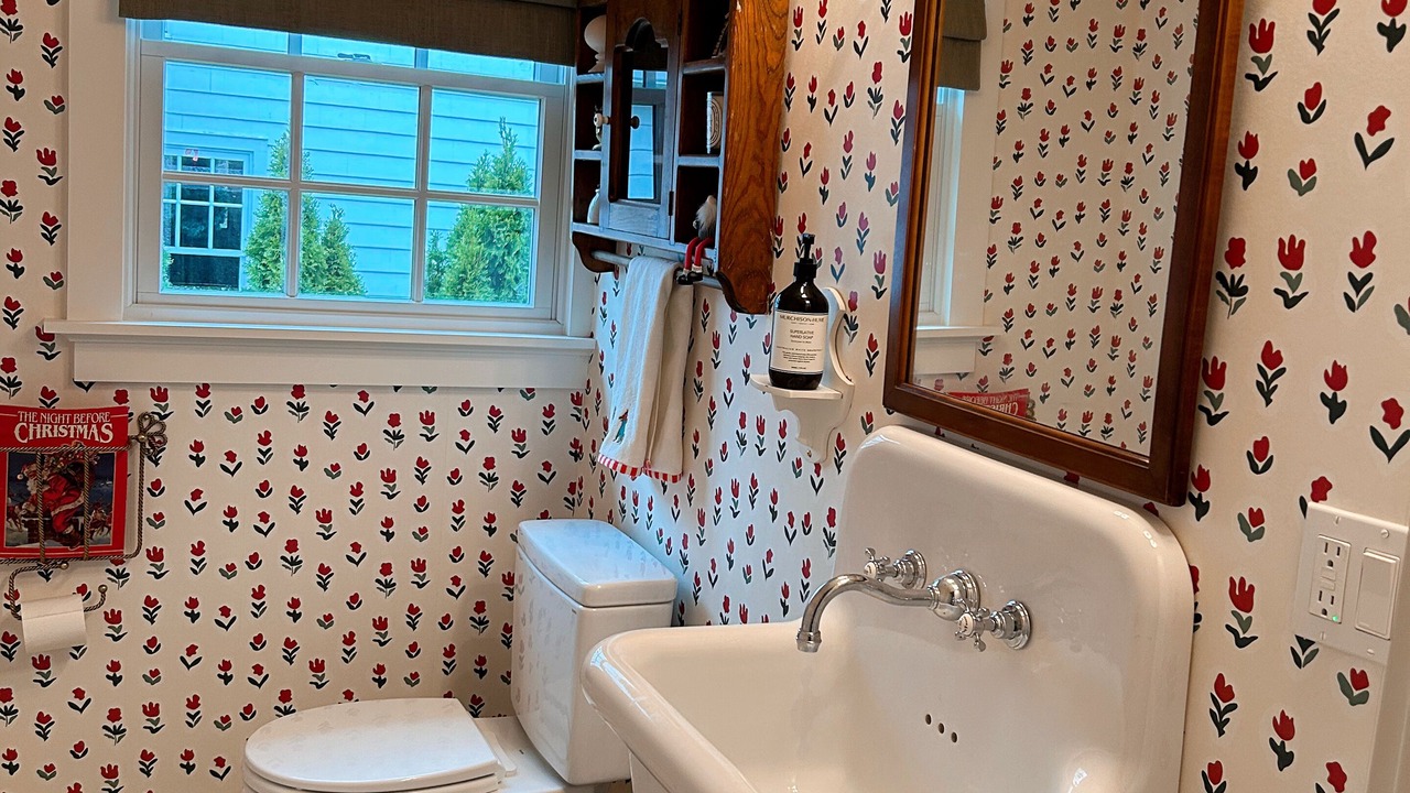 Photo of Bathroom in Old Greenwich