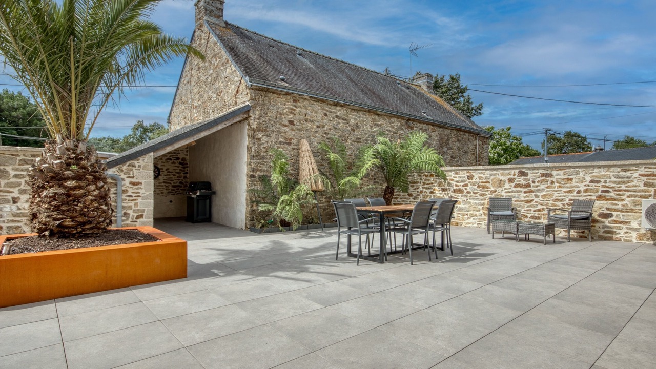Photo of Outdoor in Ferel