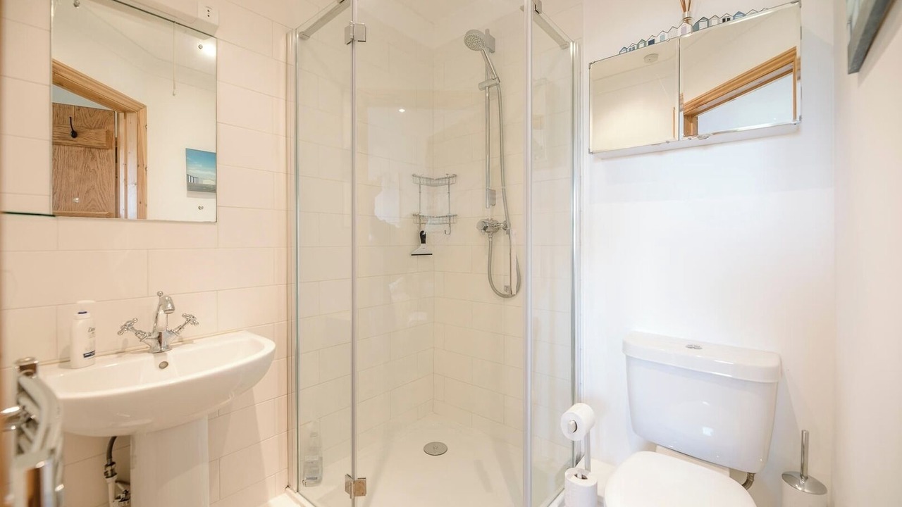 Photo of Bathroom in Bawdsey