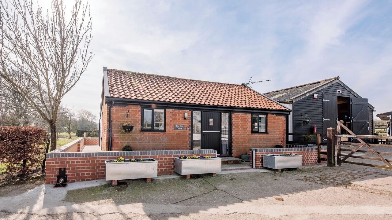 Photo of Outdoor in Cookley