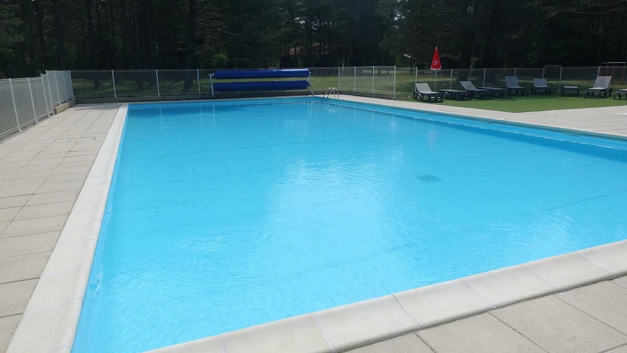 Photo of Outdoor in La Roche-des-Arnauds