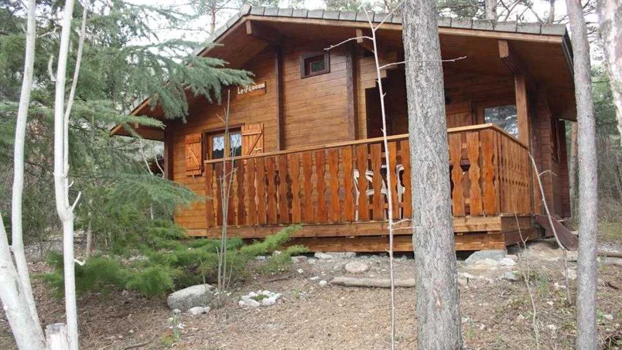 Photo of Outdoor in La Roche-des-Arnauds