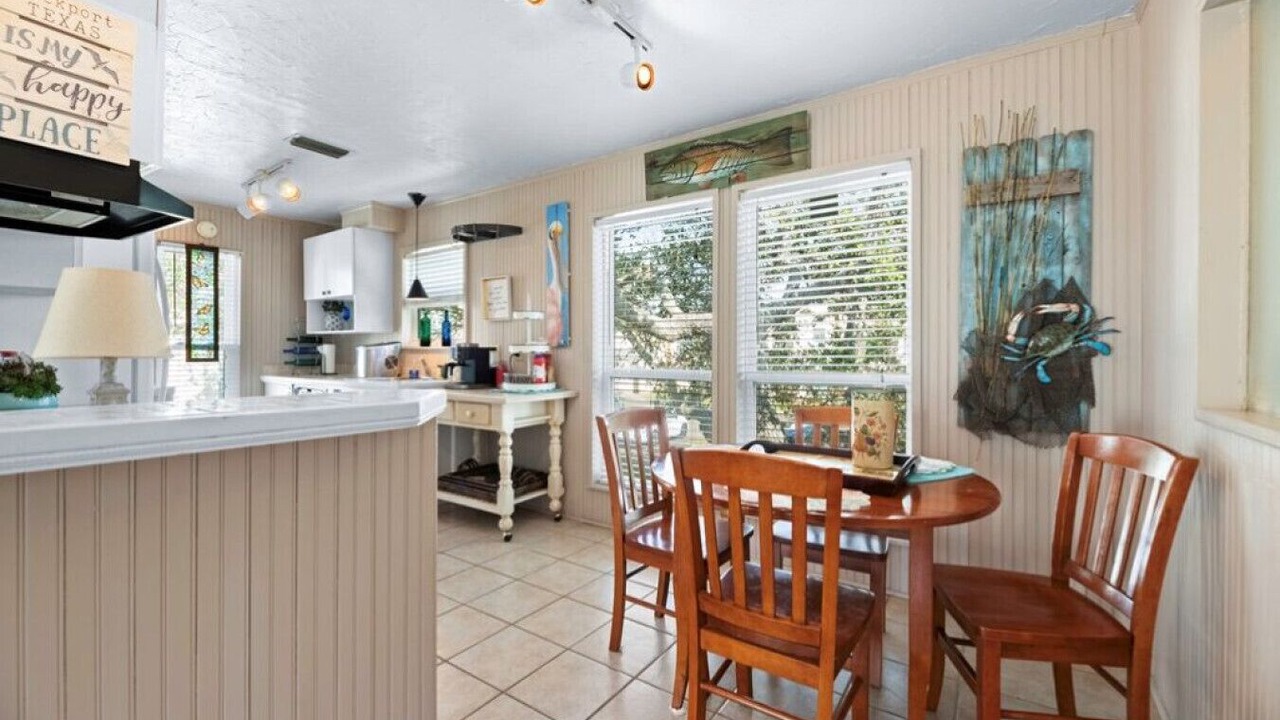Photo of Others in Sailhouse
