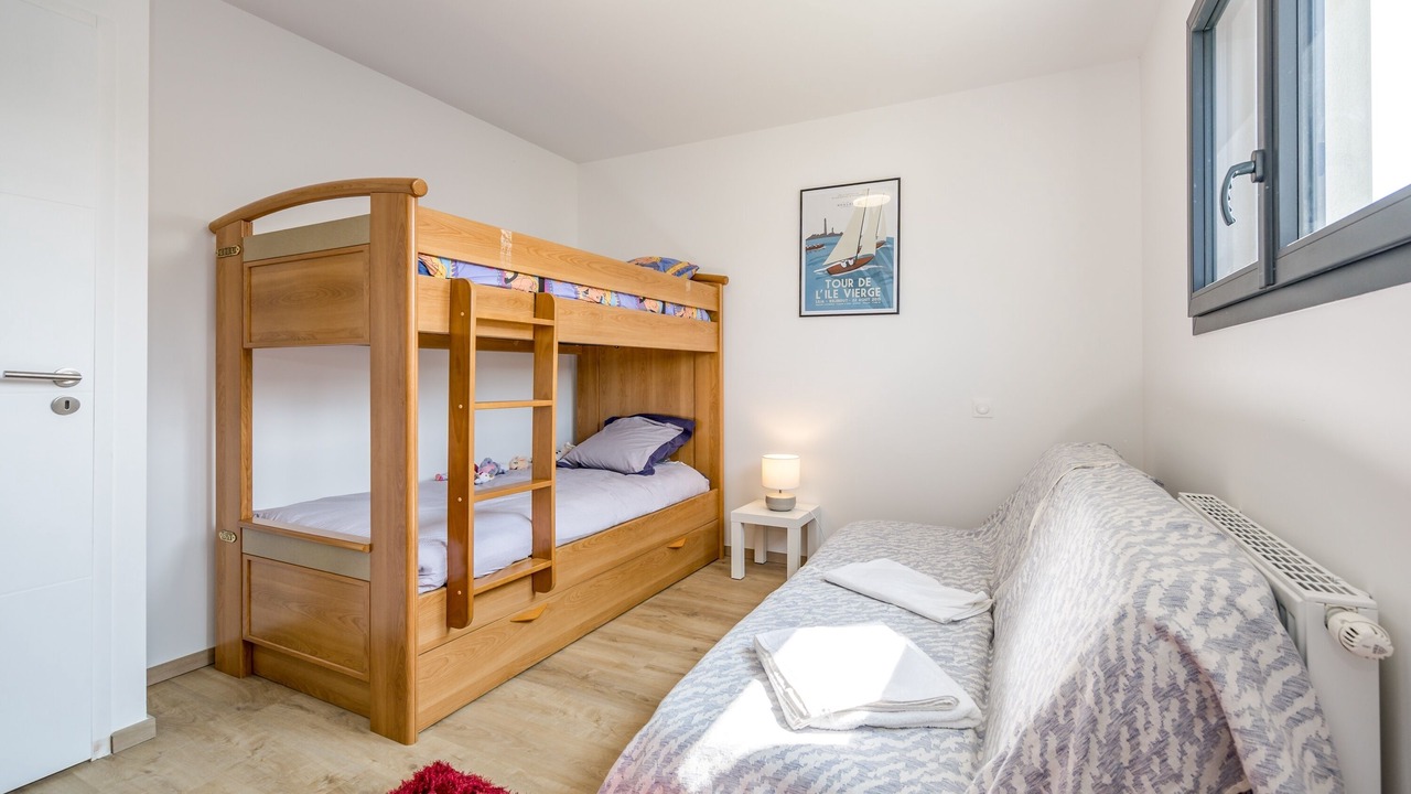 Photo of Bedroom in Quessoy