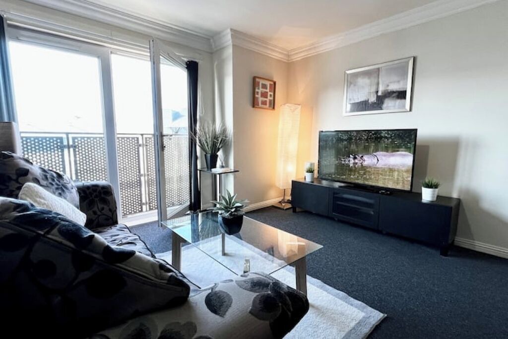 Photo of Livingroom in Cowlairs