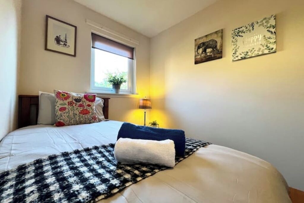 Photo of Bedroom in Cowlairs