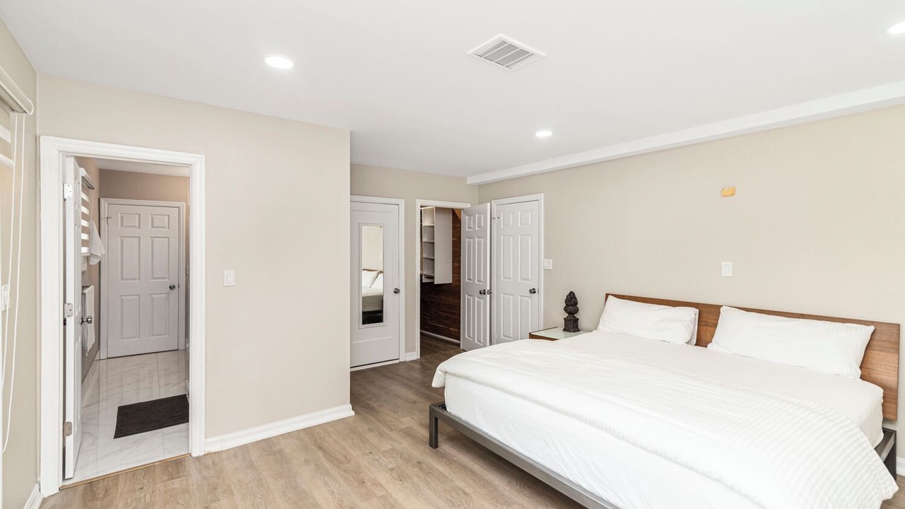 Photo of Bedroom in Hamilton