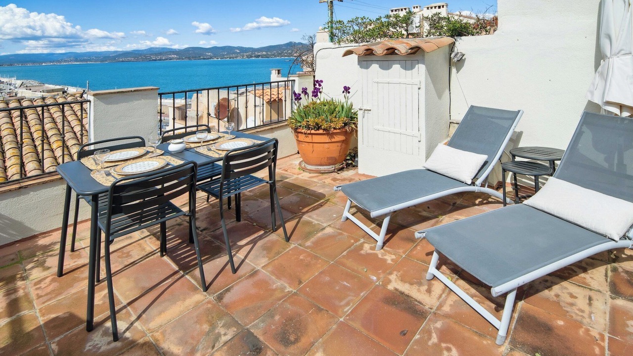 Photo of Others in Old Town