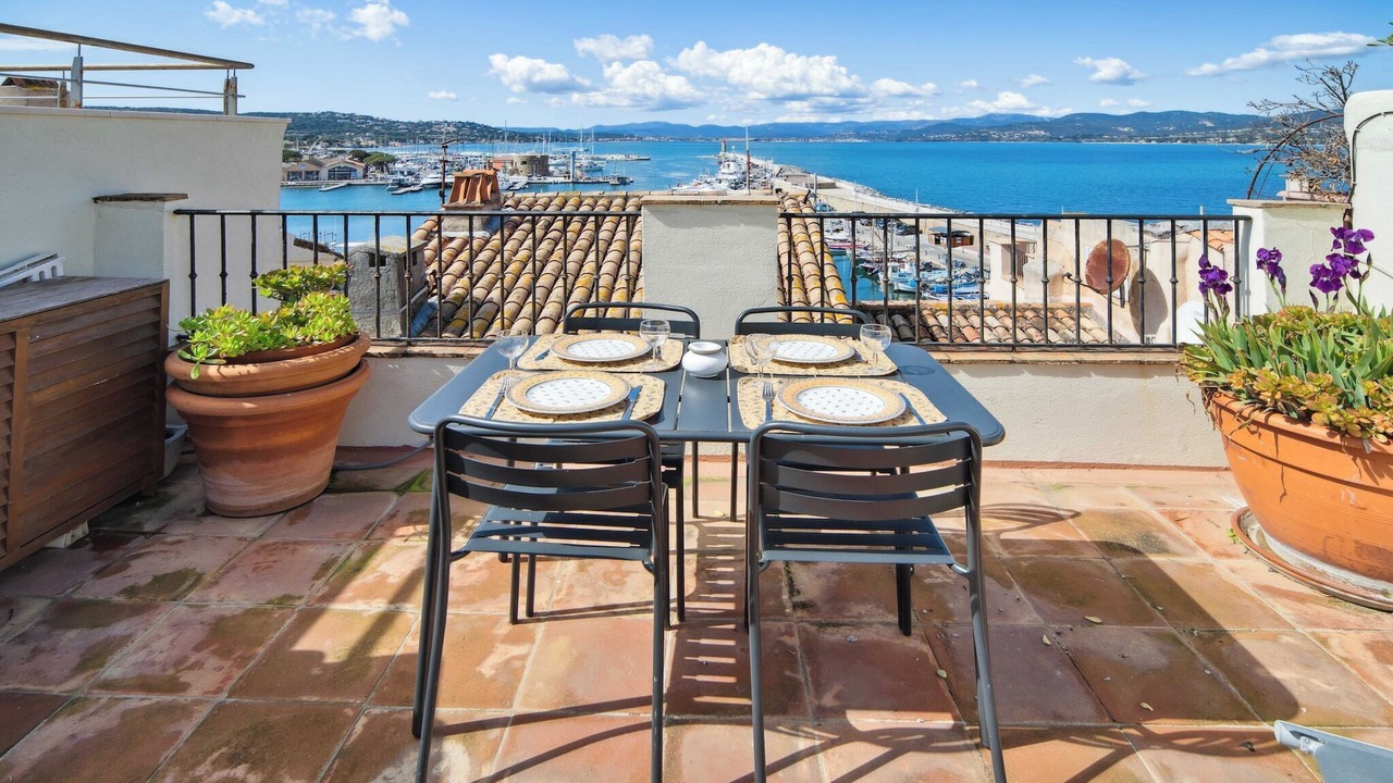 Photo of Others in Old Town