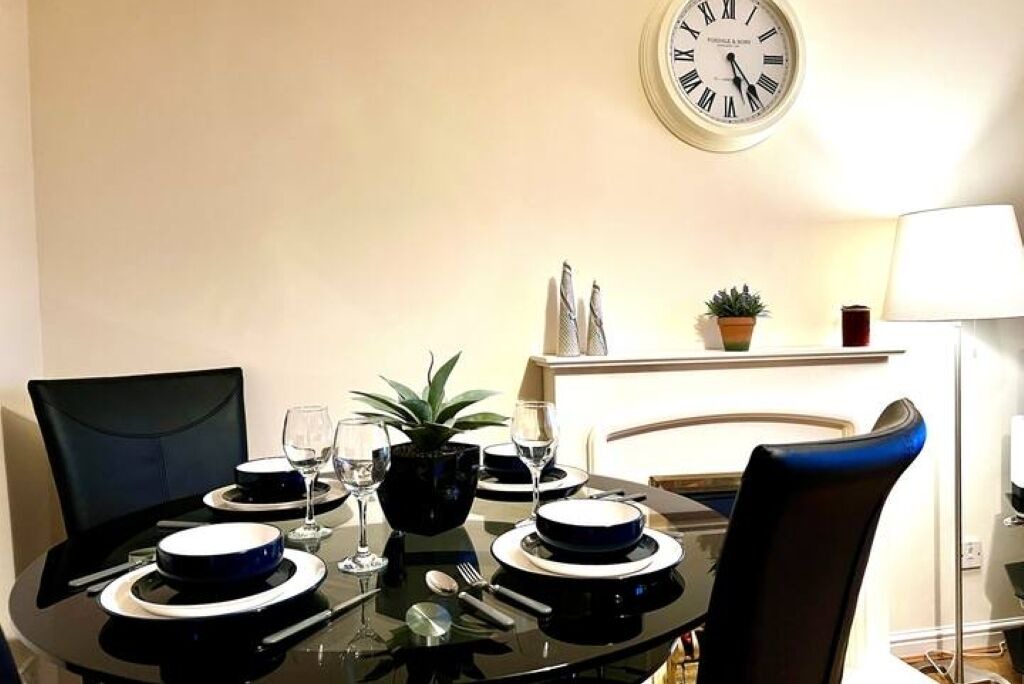 Photo of Others in Paisley