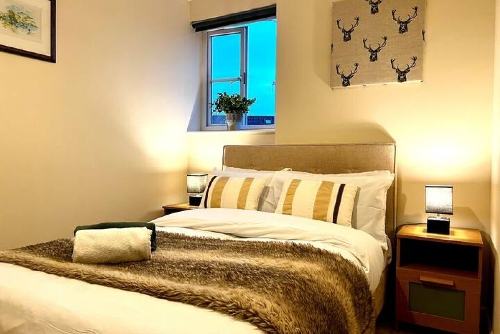 Photo of Bedroom in Paisley