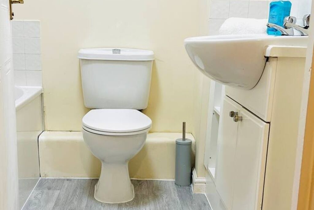 Photo of Bathroom in Paisley