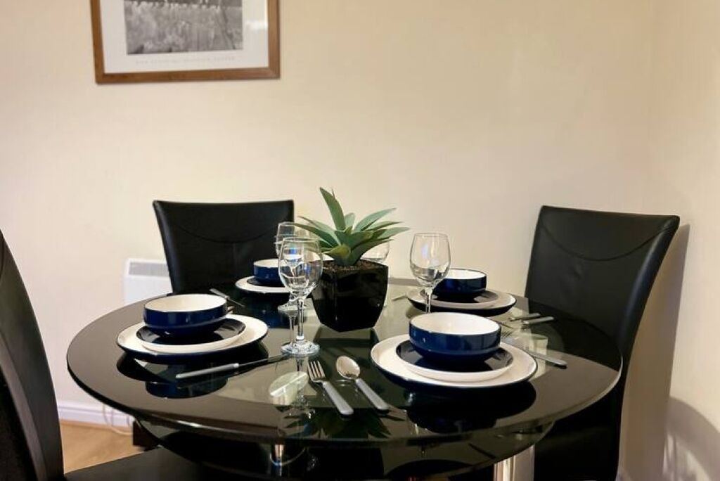 Photo of Others in Paisley