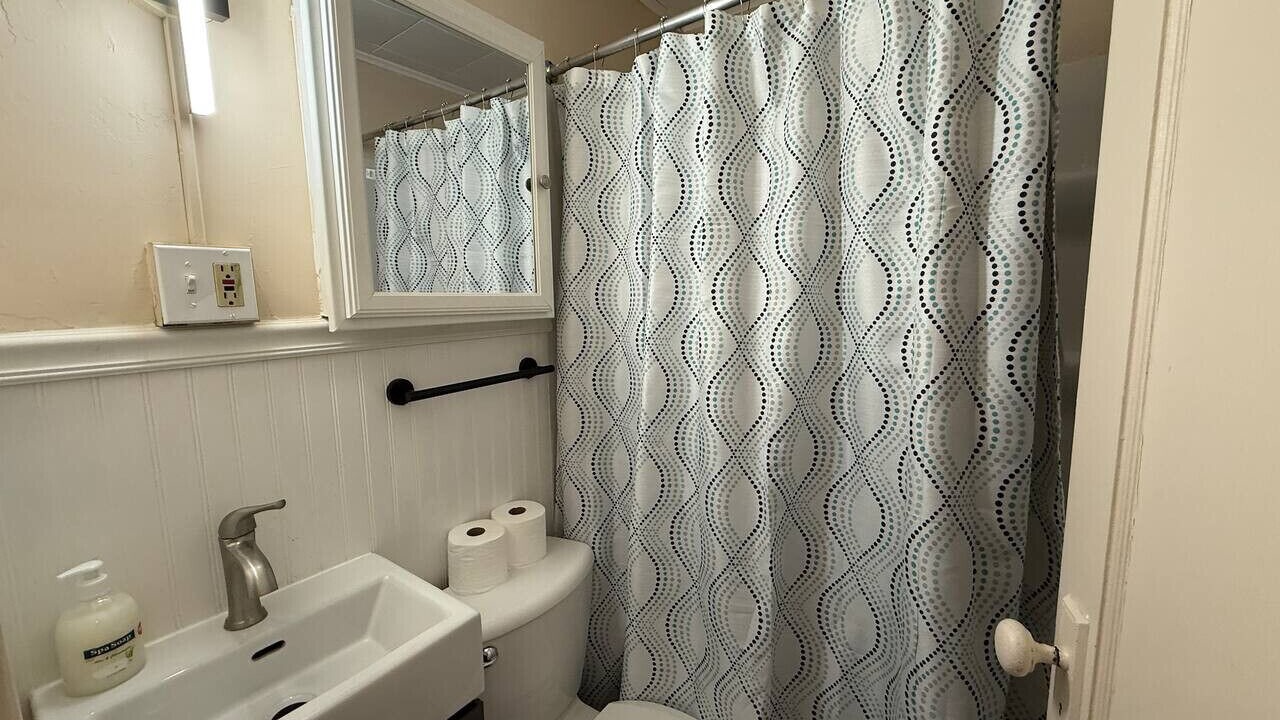 Photo of Bathroom in Bay City