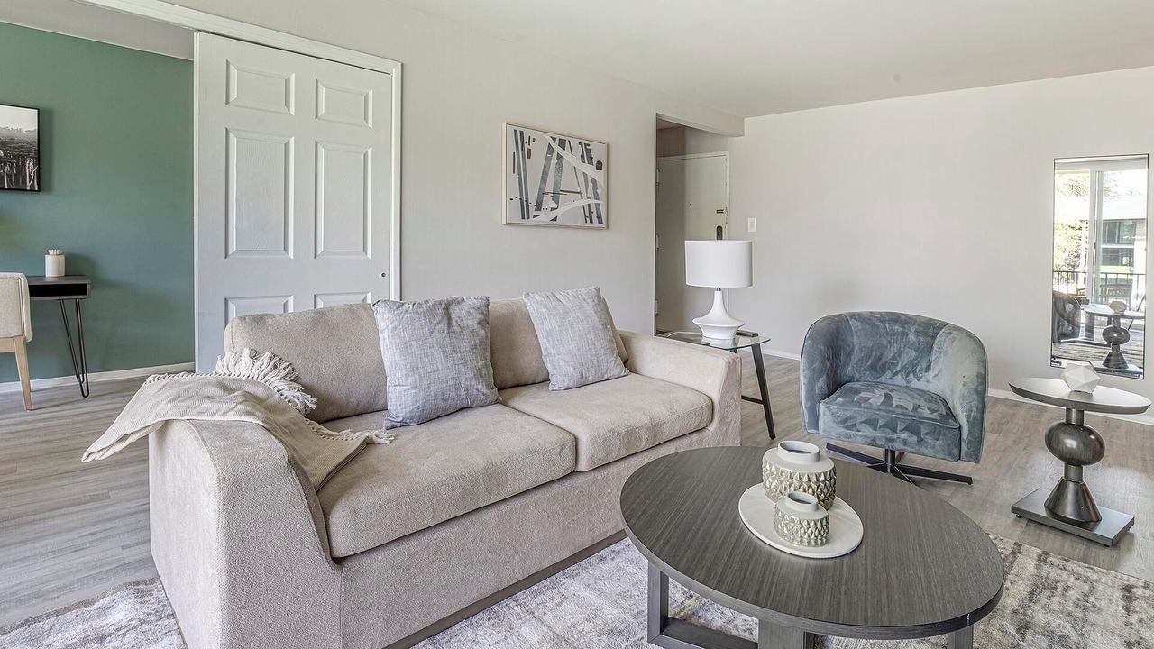Photo of Livingroom in Greenbelt