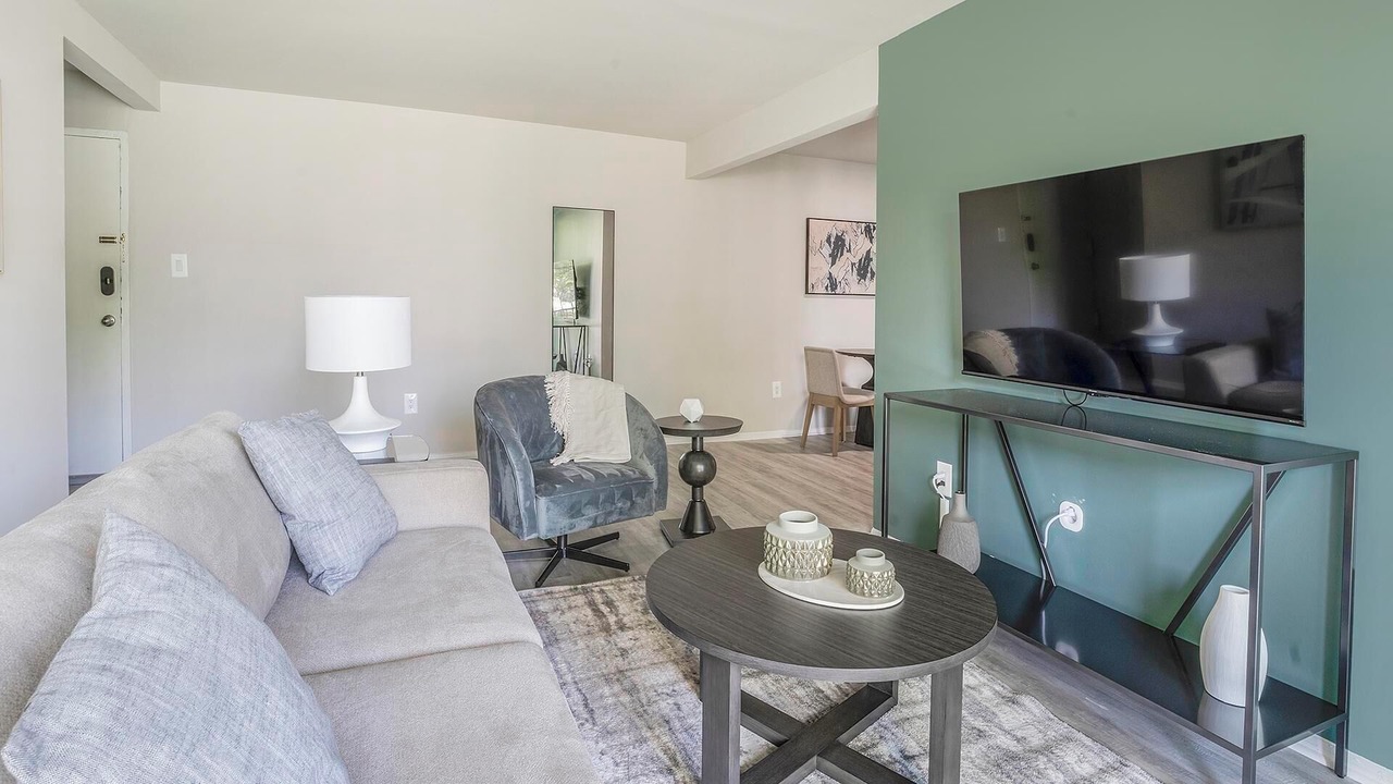 Photo of Livingroom in Greenbelt