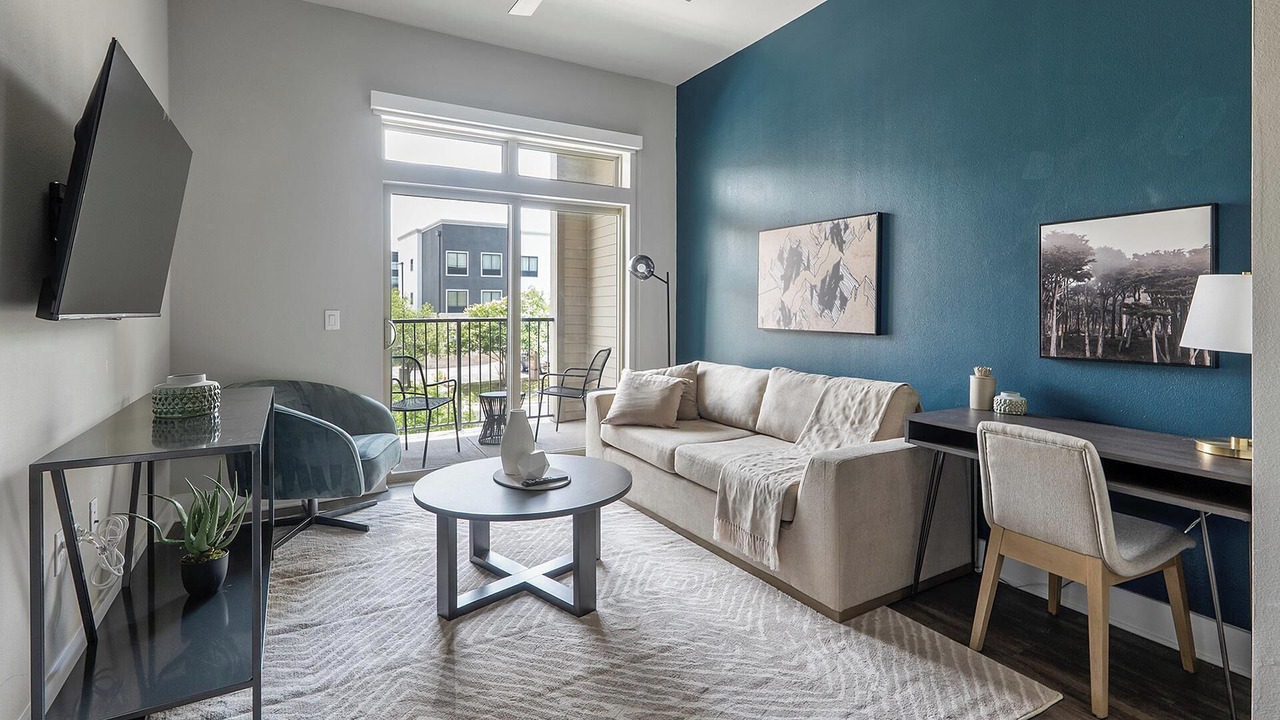 Photo of Livingroom in Montopolis