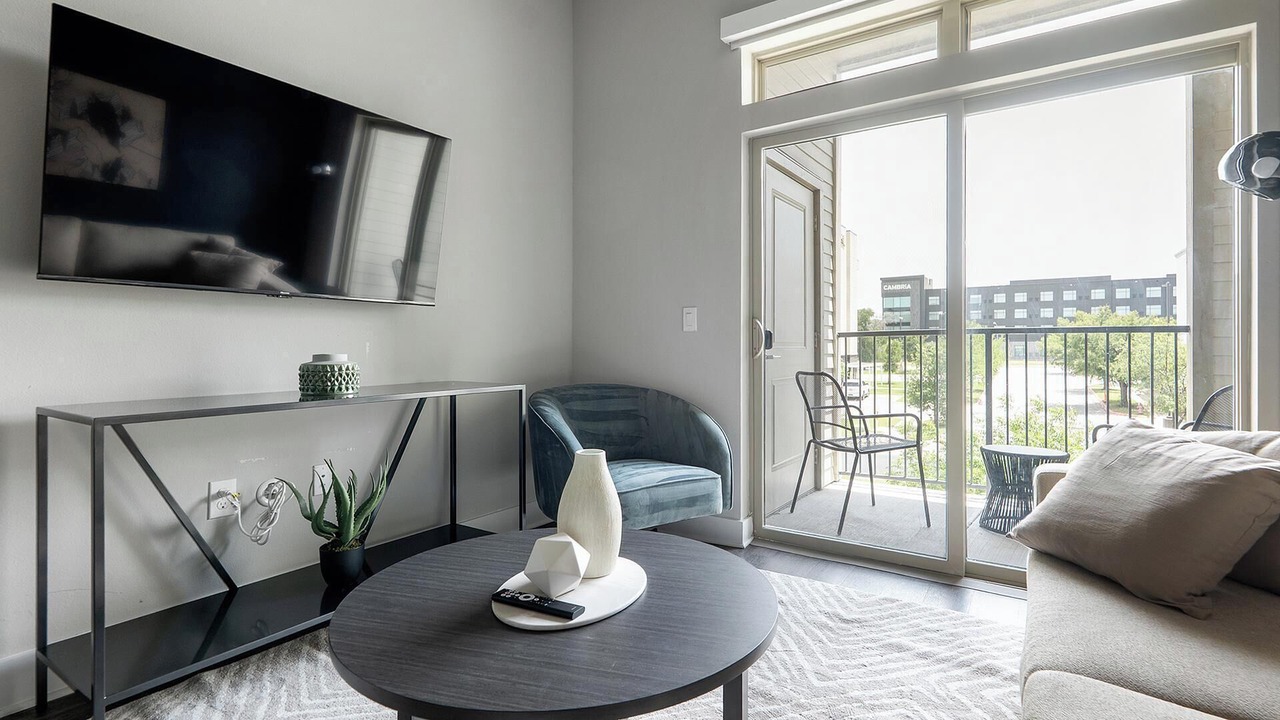 Photo of Livingroom in Montopolis