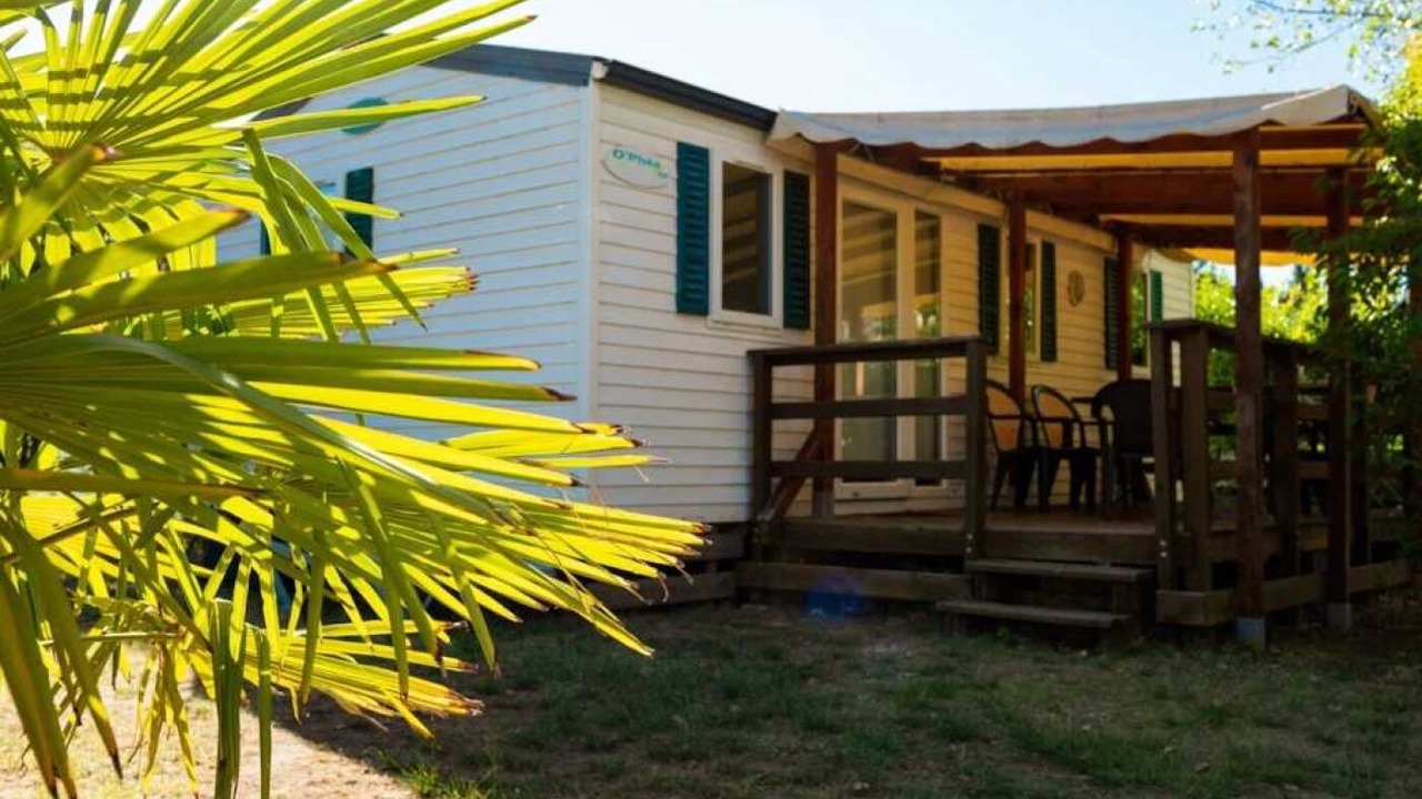 Photo of Patio Balcony in Montolieu