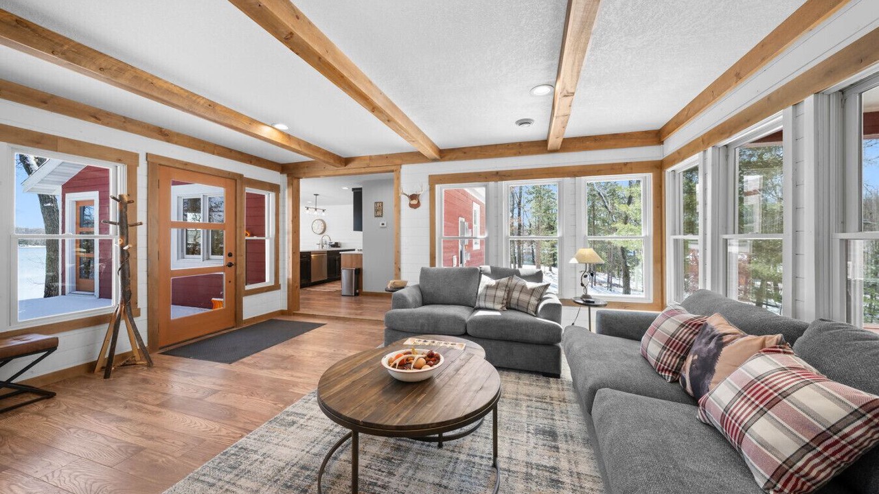 Photo of Livingroom in Webster