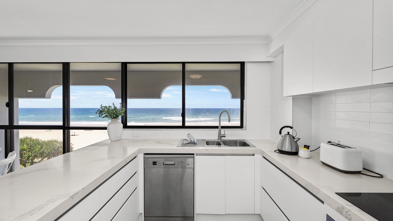 Photo of Kitchen in Mermaid Beach