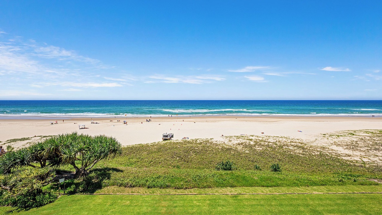 Photo of Others in Mermaid Beach