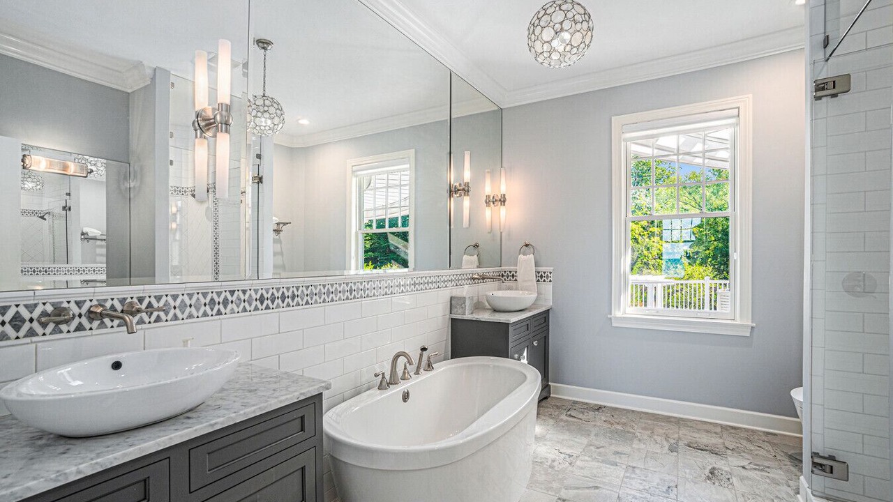 Photo of Bathroom in South Haven