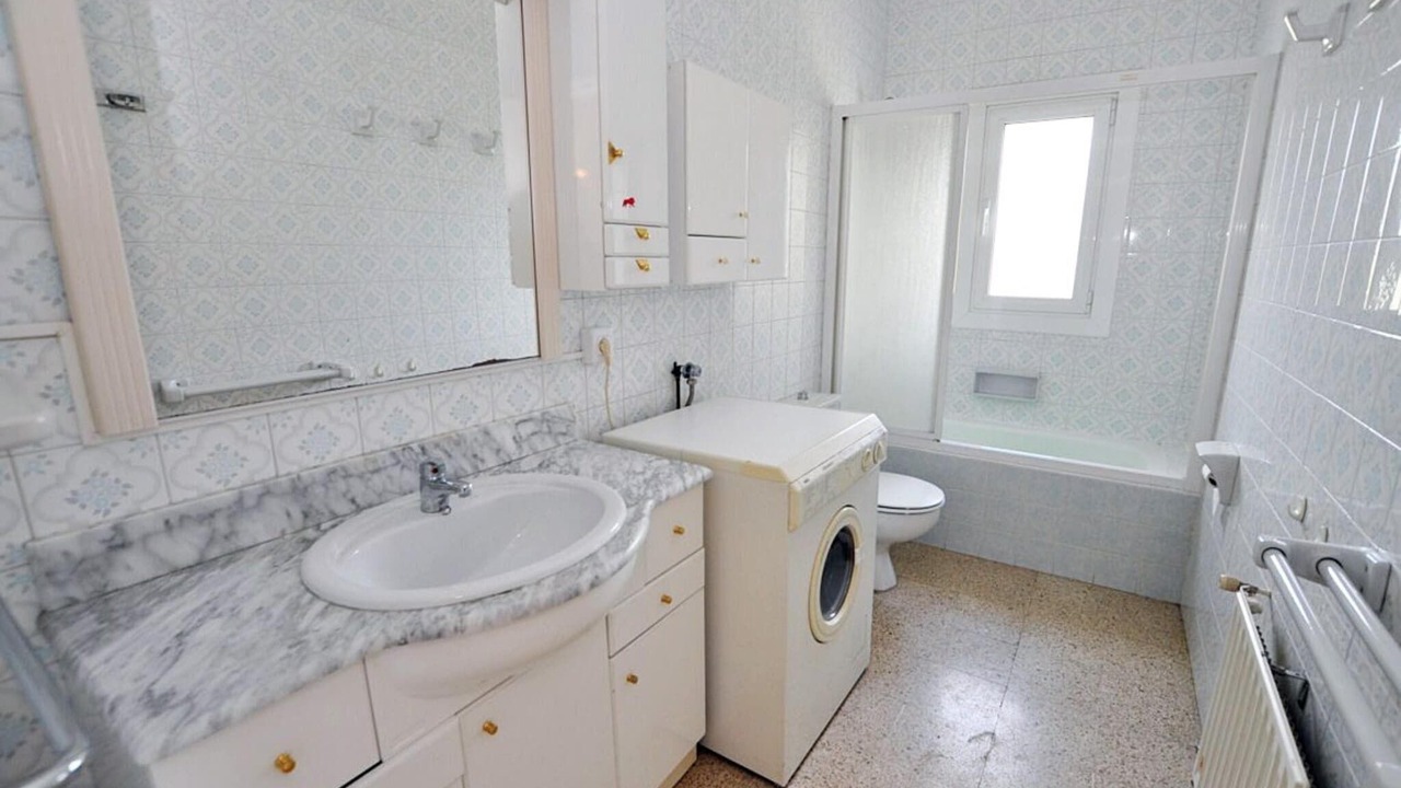 Photo of Bathroom in El Mas Oliva