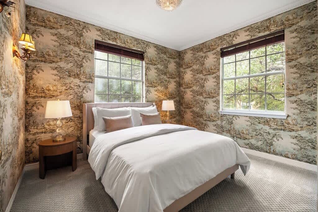 Photo of Bedroom in Barton Heights