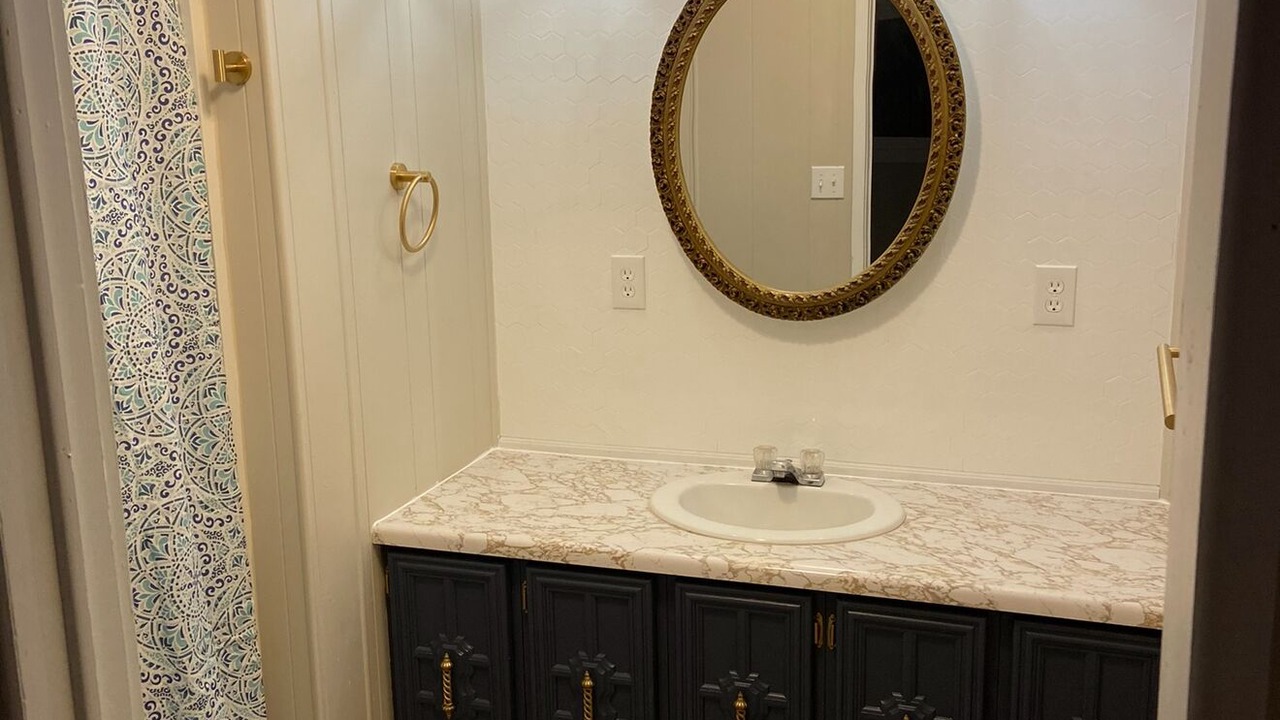 Photo of Bathroom in Goodland