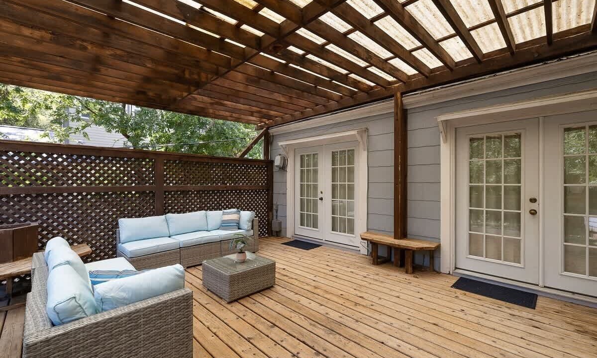 Photo of Patio Balcony in Zilker
