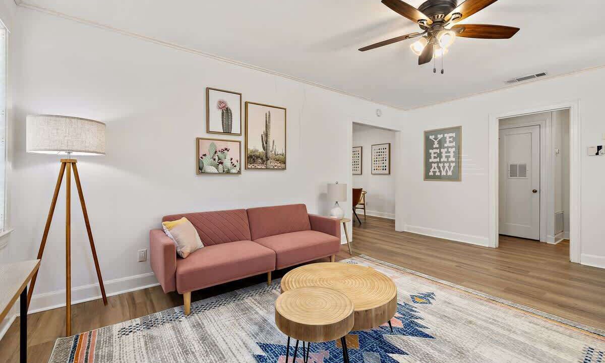 Photo of Livingroom in Zilker