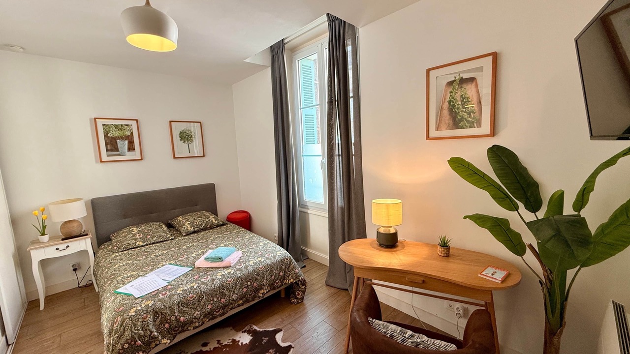 Photo of Bedroom in Saint-Nazaire