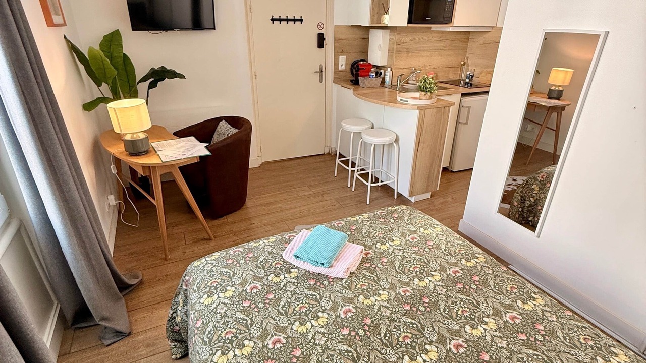 Photo of Bedroom in Saint-Nazaire