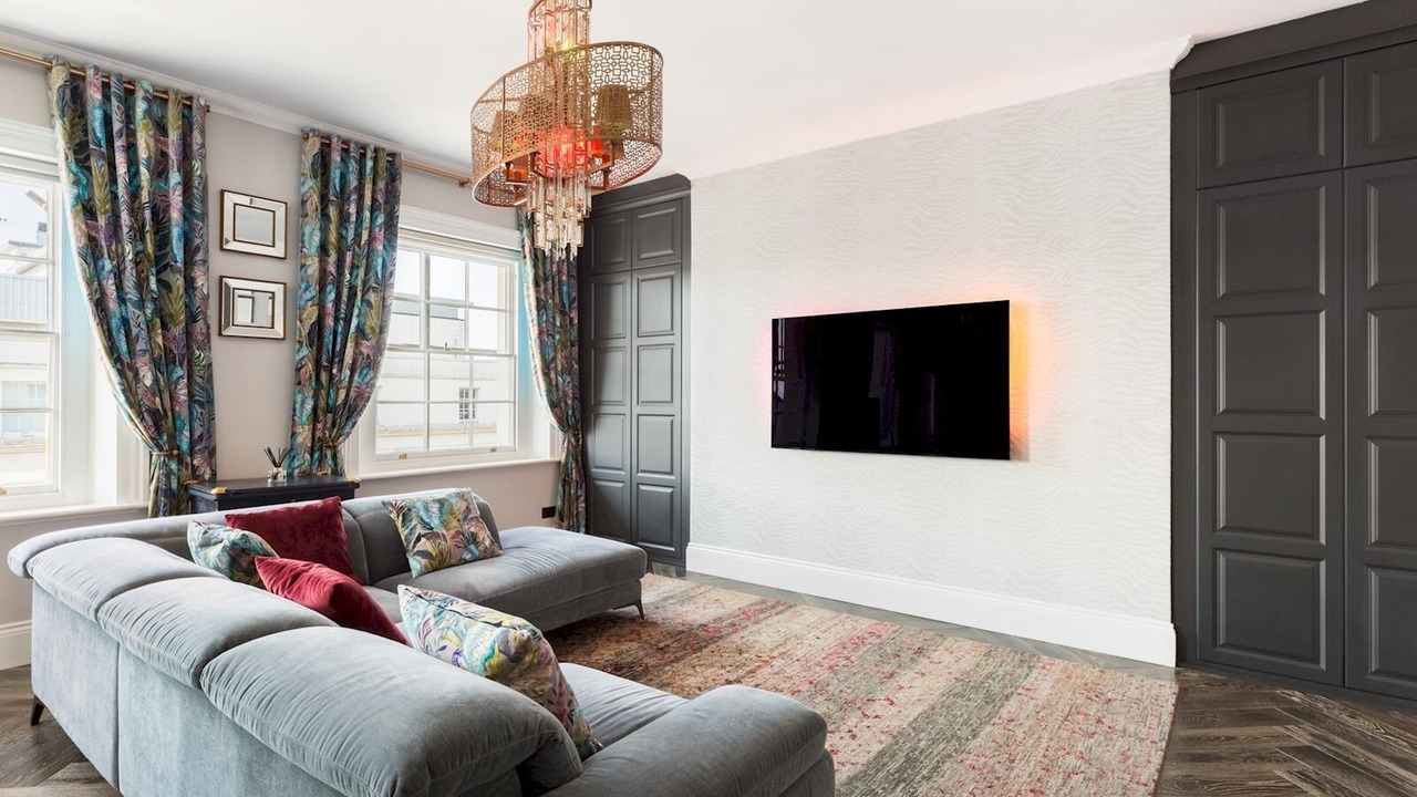 Photo of Livingroom in Leamington Spa