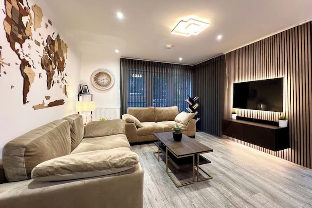 Photo of Livingroom in North West