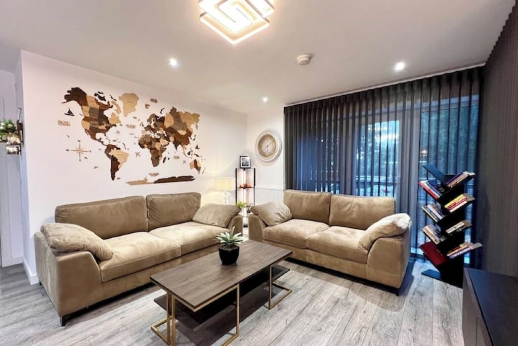 Photo of Livingroom in North West