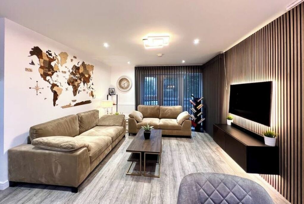 Photo of Livingroom in North West