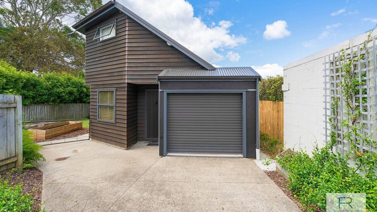 Photo of Others in Kingsland