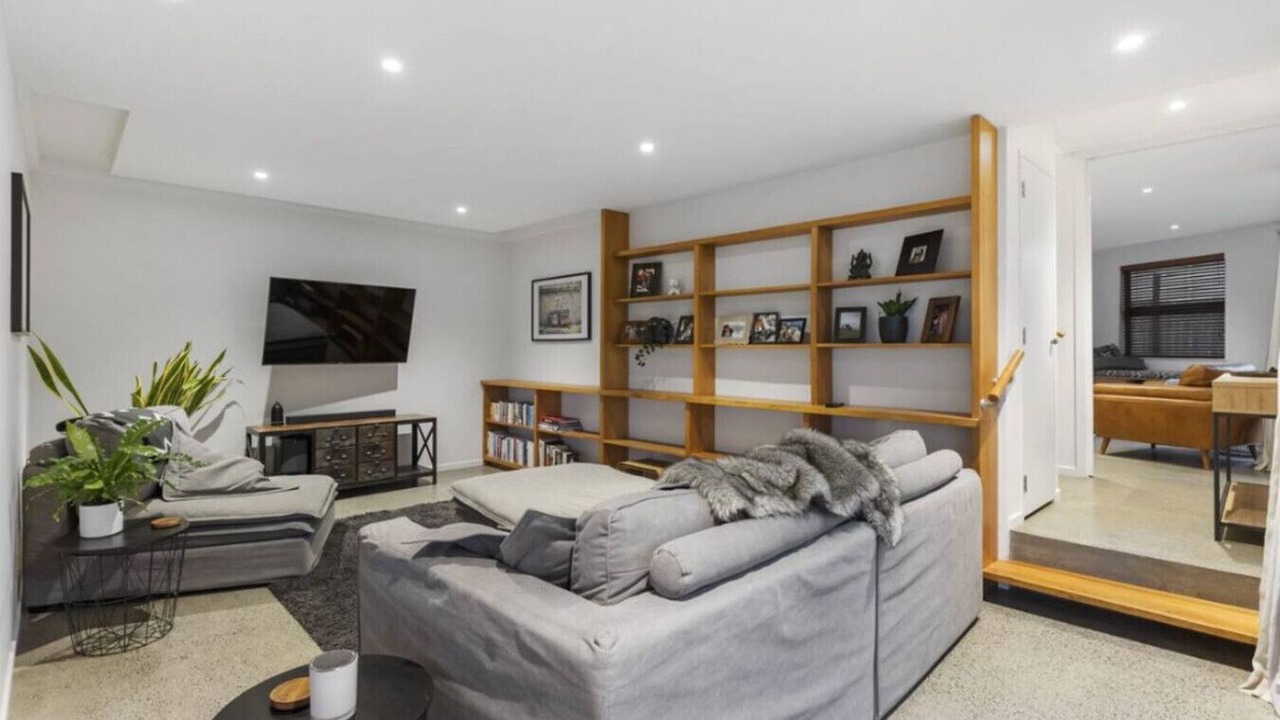 Photo of Others in Kingsland