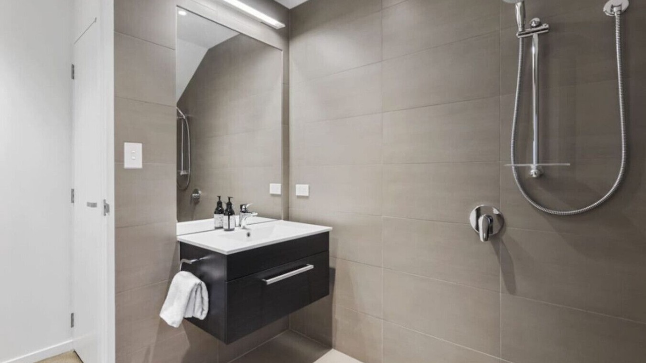 Photo of Bathroom in Kingsland