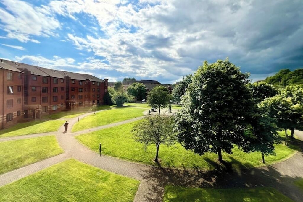 Photo of Outdoor in Springburn