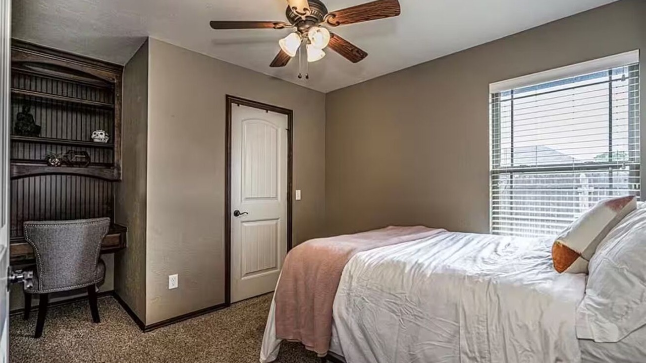 Photo of Bedroom in Moore