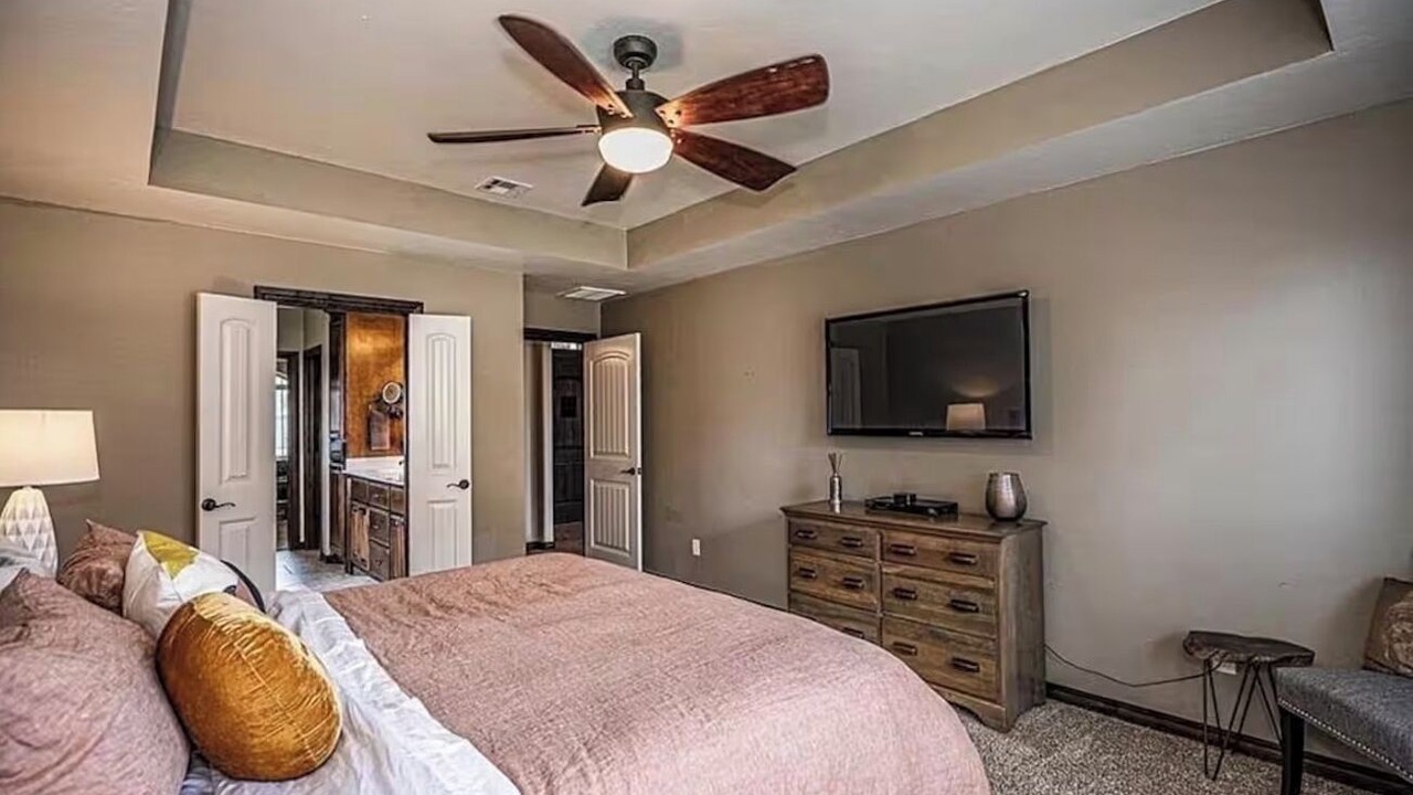 Photo of Bedroom in Moore