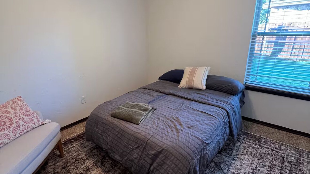 Photo of Bedroom in Moore